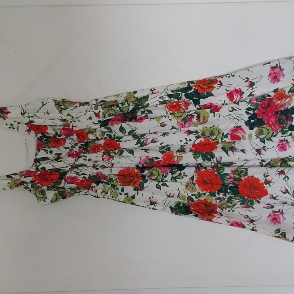 Anthropologies DRESS Cottage Core Midi  Smocked Shirring Red Floral  Size 8 NEW!